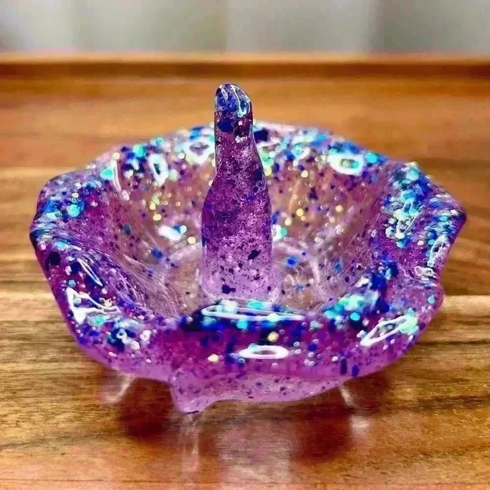Hand Crafted Resin Ring Holder